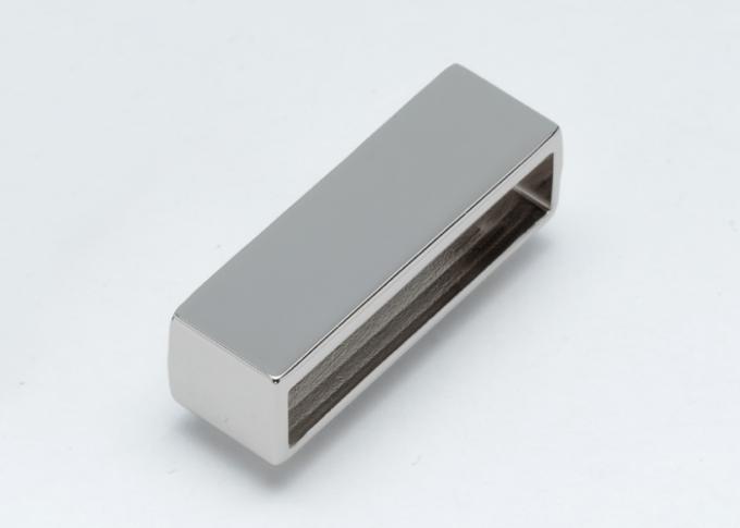 Fabrik-Produktions-Handtaschen-Zusatz-Hardware kundengebundene Farbe und Form