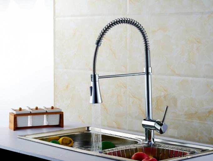 Wassersparen-Brandwunden-Griff ziehen die Tüllen-Wasser-Spülbecken-Hähne aus, die Art anheben