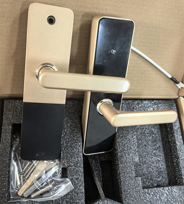 Bluetooth / WiFi Smart Door Lock mit Fernbedienung