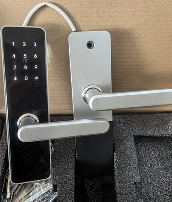 Smart Home Door Lock Fingerprint Lock Bluetooth WiFi Schwarz / Silber für die Sicherheit bemalt
